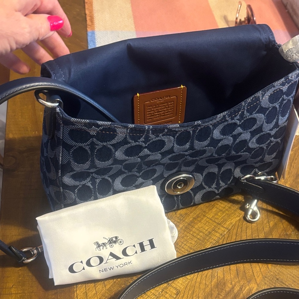 Coach Navy Signature Shoulder Bag - Picture 8 of 11